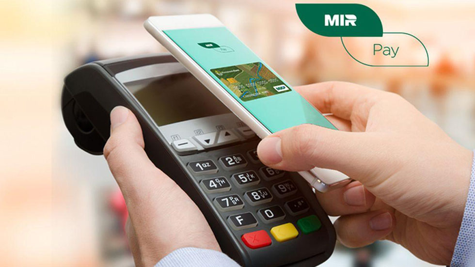 Платежную систему Mir Pay хотят сделать обязательной для смартфонов по «закону против Apple»