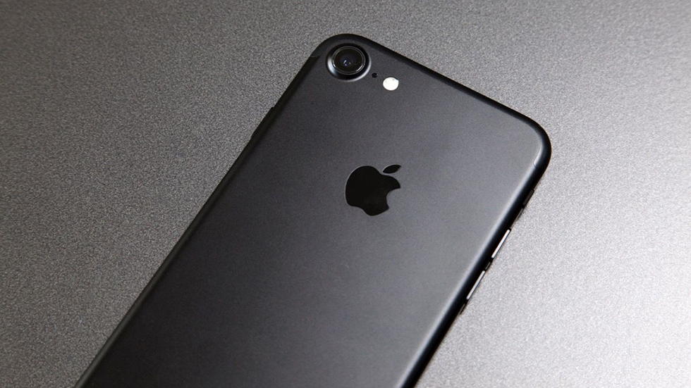 iPhone SE 2 получит поддержку быстрой зарядки