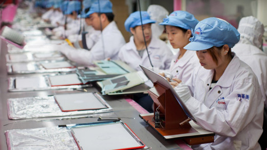Сборщиков iPhone «озолотят» для ускорения производства