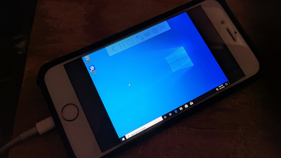 Создано приложение для запуска Windows 10 на iPhone