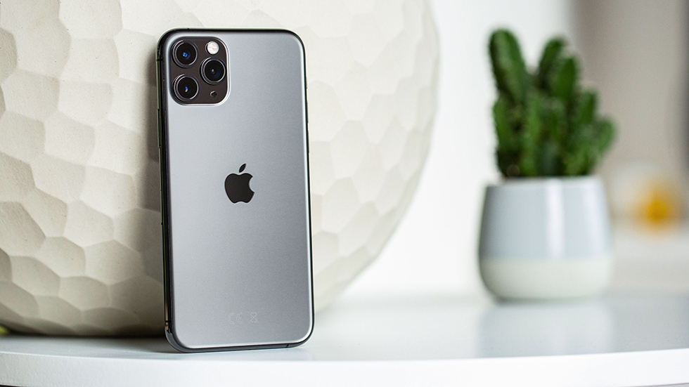 iPhone 11 Pro рухнул в цене в официальной рознице