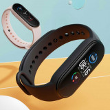 Xiaomi Mi Band 4 и Mi Band 5 получили новые функции
