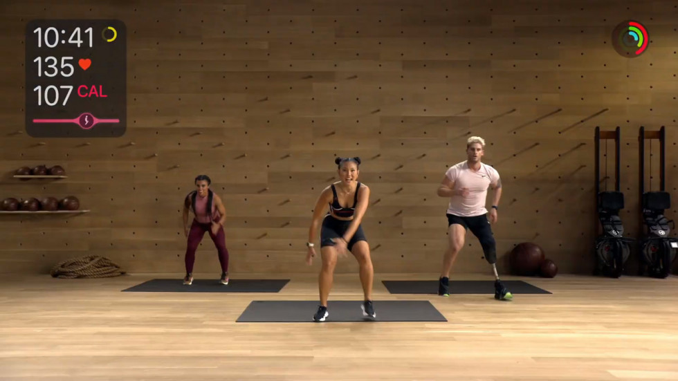 Тренировка на Apple Fitness+