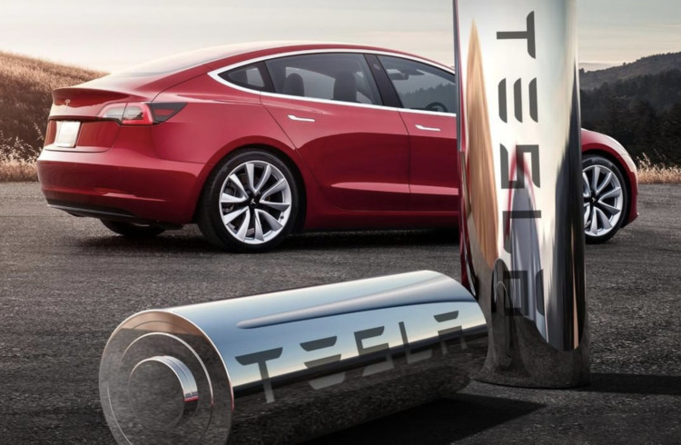 Илон Маcк обещал снизить стоимость электромобилей Tesla