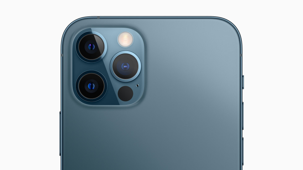 Камеры iPhone 12 Pro Max