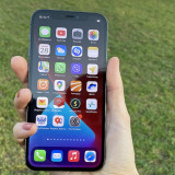 iPhone 13 — по сути iPhone 12 без недостатков