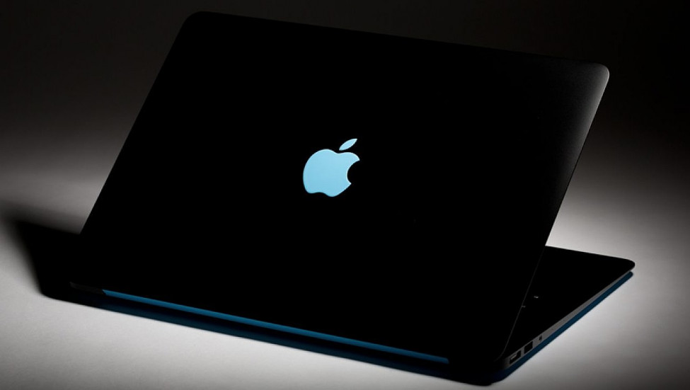 MacBook 2021 будут не только с новым чипом M2, а ещё и в новом цвете