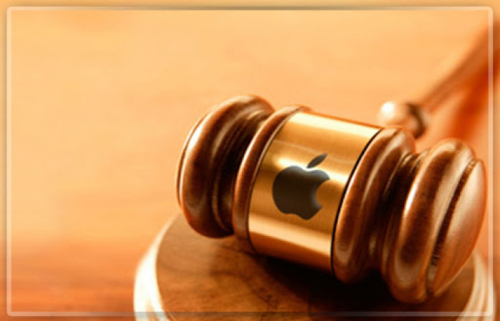 На Apple подали в суд
