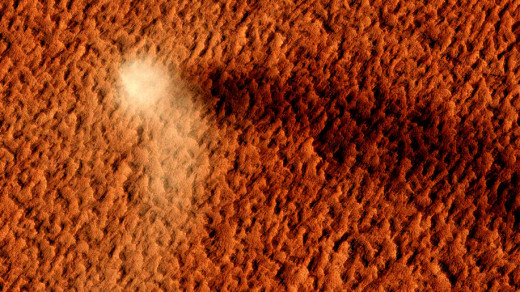 Пылевой дьявол на Марсе
