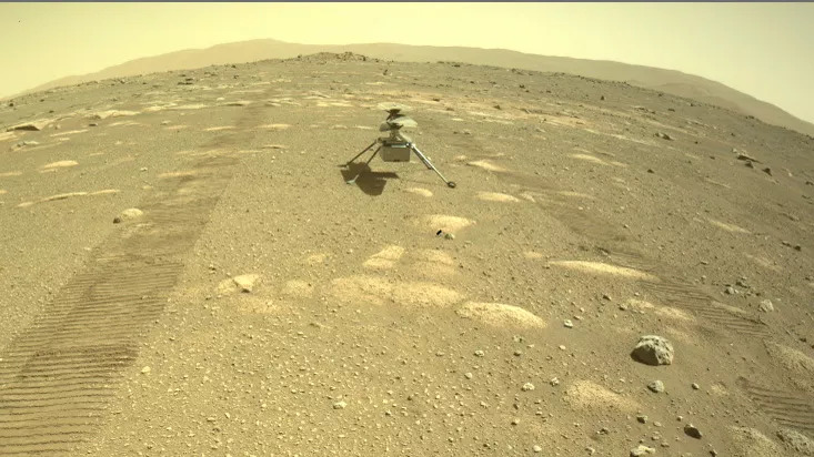 вертолет НАСА официально приземлился на Марсе