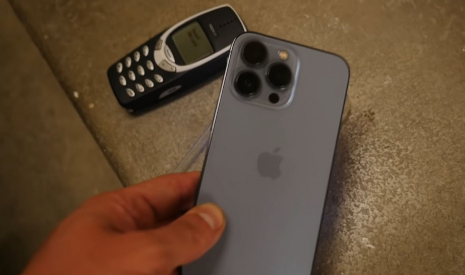 iPhone 13 Pro оказался крайне прочным — даже крепче знаменитой Nokia 3310