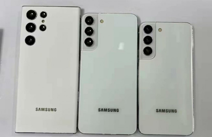 Смартфоны серии Samsung Galaxy S22 на живых фото — Galaxy S22, S22+ и S22 Ultra