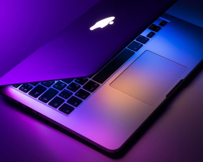 В 2022 году могут выйти 14-дюймовые и 16-дюймовые MacBook Pro