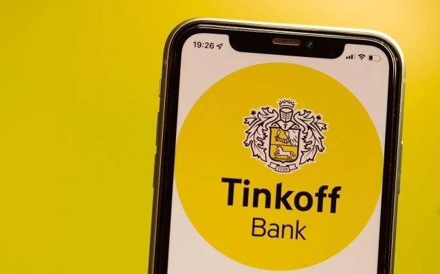 Приложение Тинькофф банка для Айфона