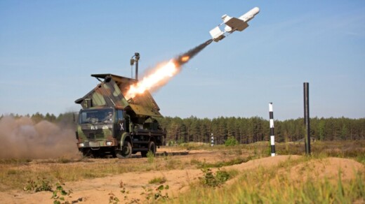 Запуск военного беспилотника